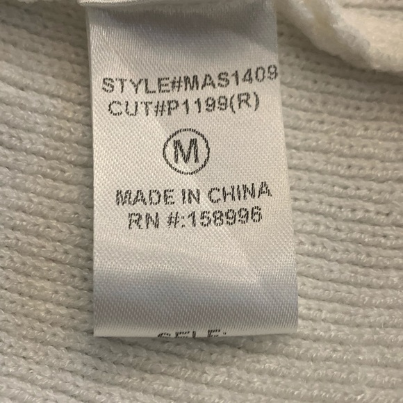 NWT Aaron & Amber Ivory Sweater sz Med - Picture 7 of 7